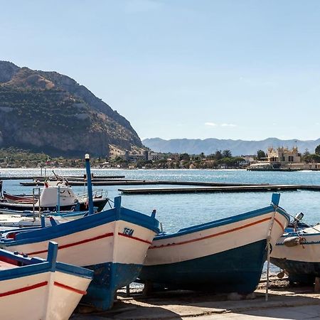Donna Amalia Villa In Mondello Palermo Dış mekan fotoğraf