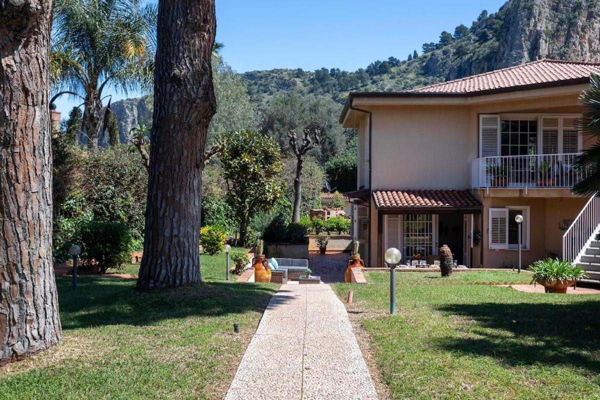 Donna Amalia Villa In Mondello Palermo Dış mekan fotoğraf